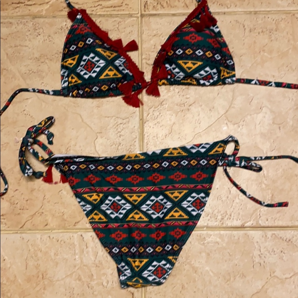 Multicolored bikini - Picture 3 of 3